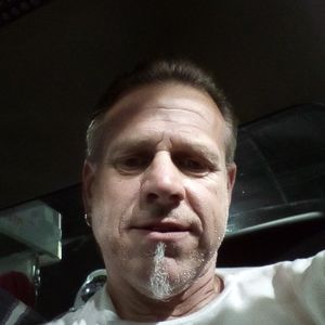 Meet your Posher, Carl